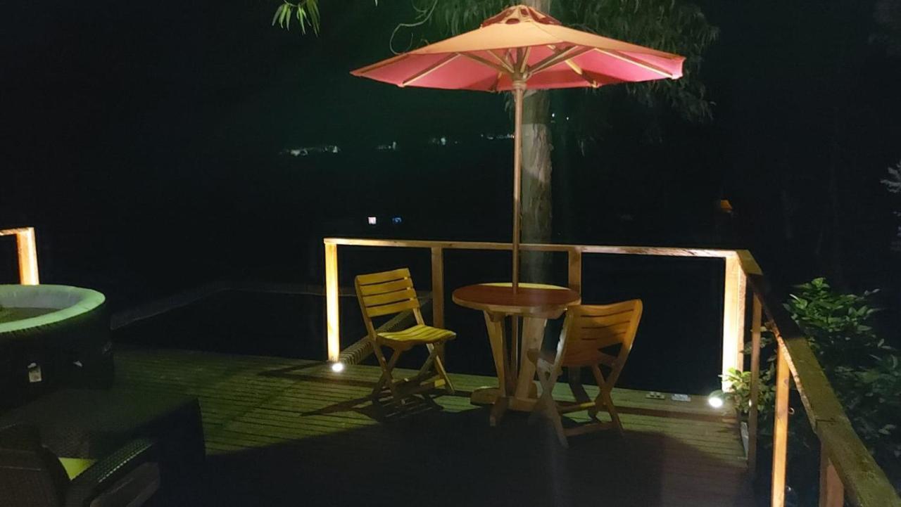 Domo -glamping Luna Parque de Campismo *